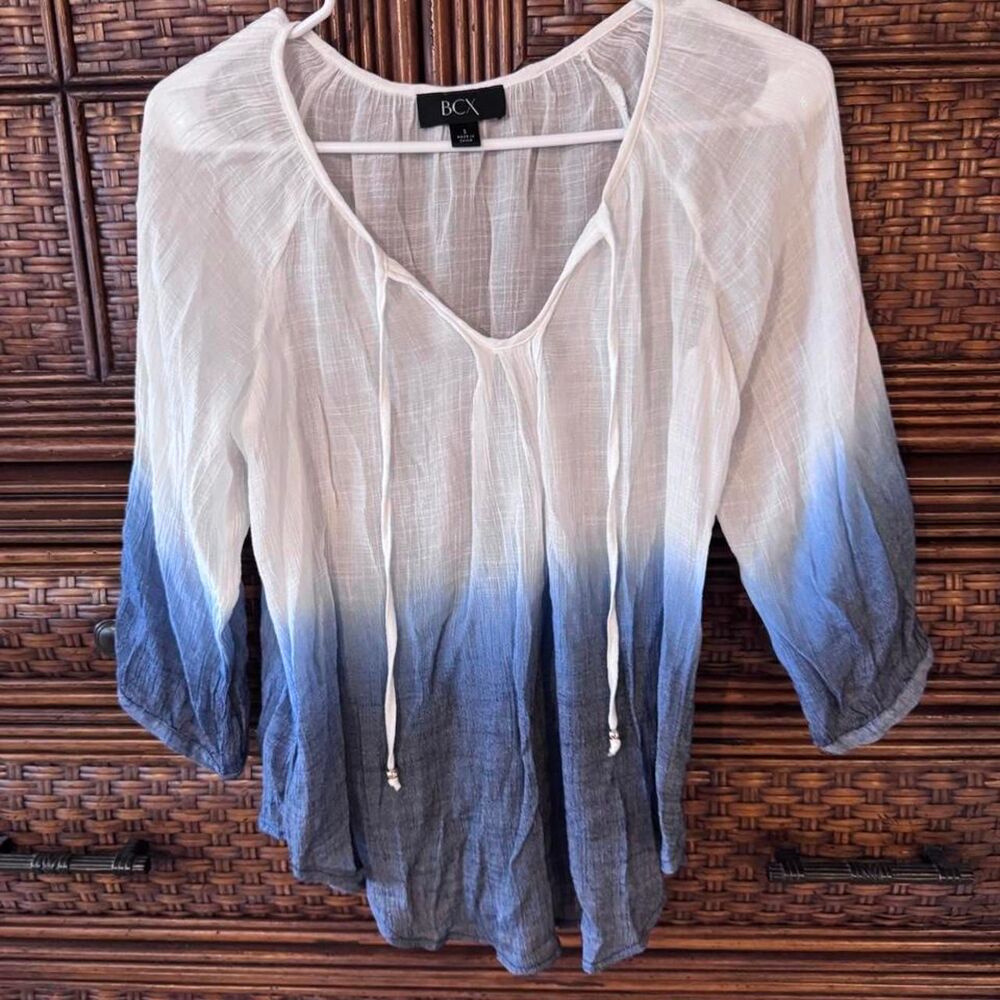 BCX Women's Blouse white and blue ombre
